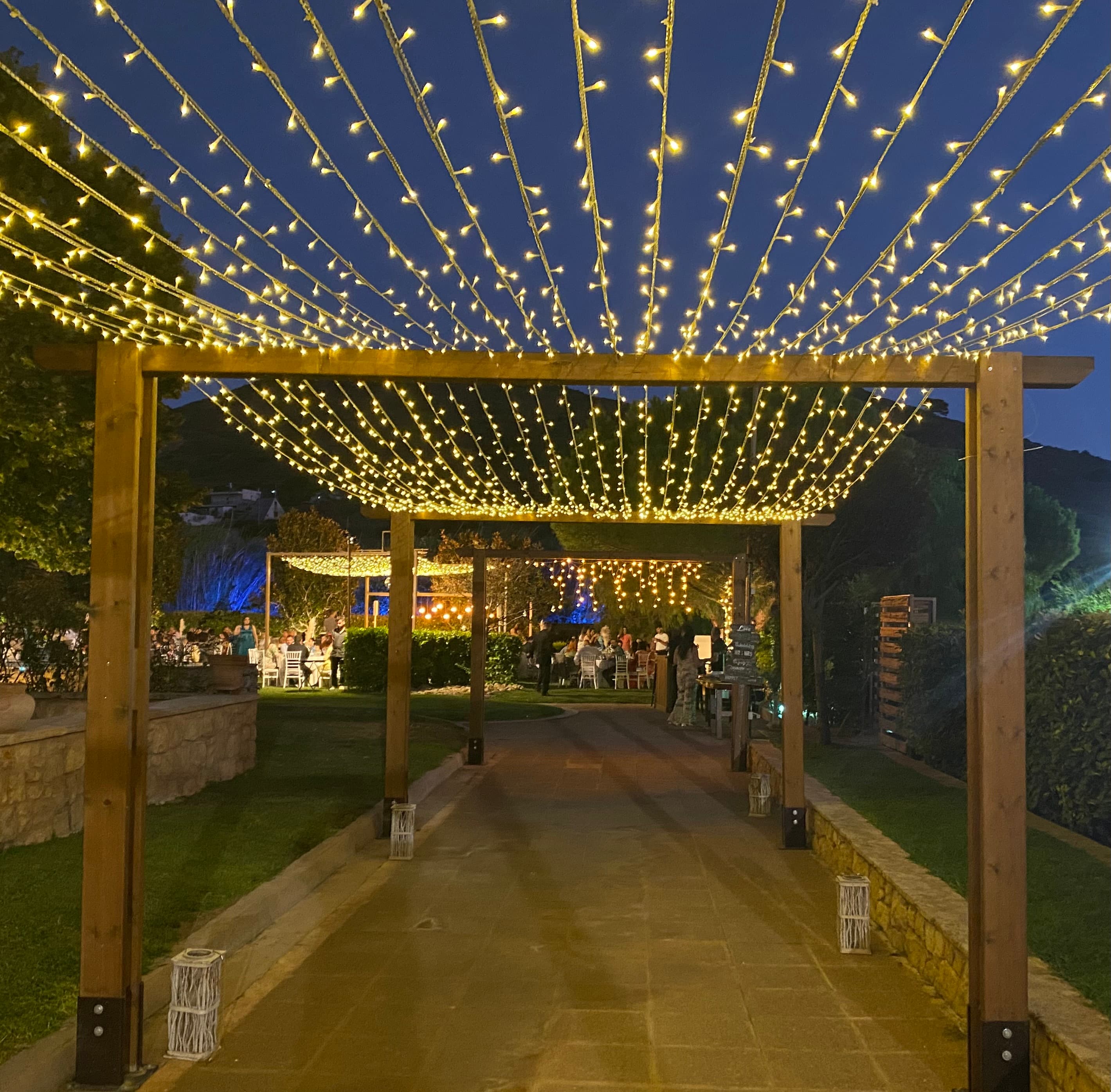 Central lawn set for receptions